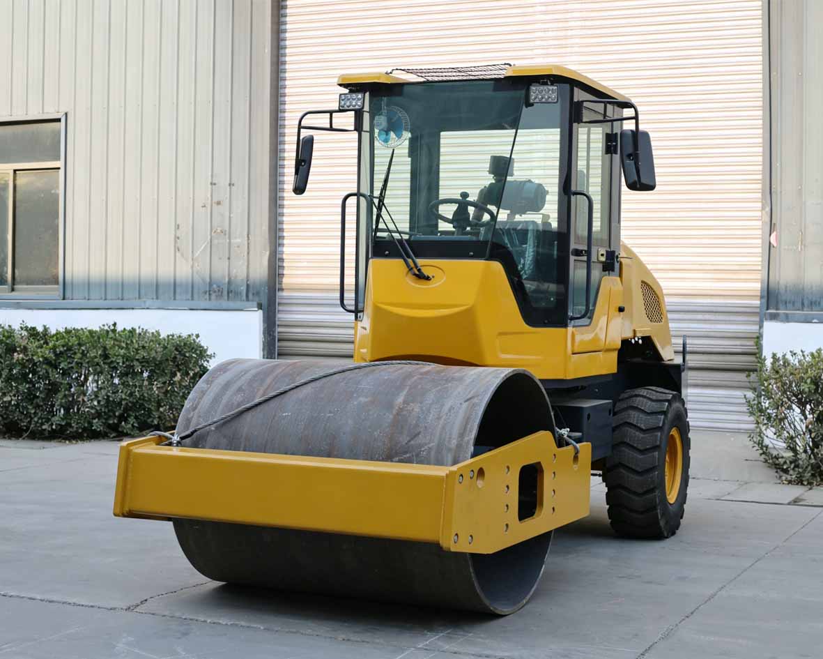 XHR6000.3.jpg XHR6000.3.jpg